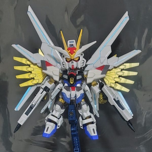 SDCXマイティーストライクフリーダムガンダム