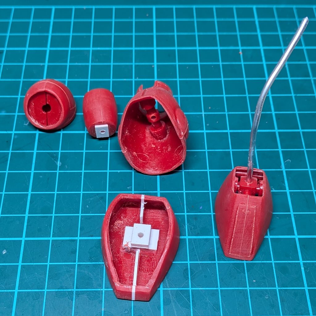 脚はいつものアルミ線接続。