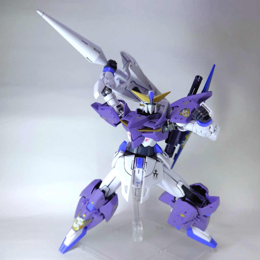 ガンダムテルティウム–2枚目/制作者：いやほん