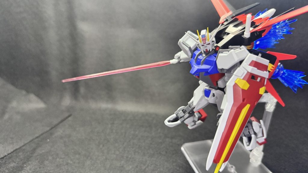 SEED放映当時のタイトル予告アイキャッチ時のポーズを再現