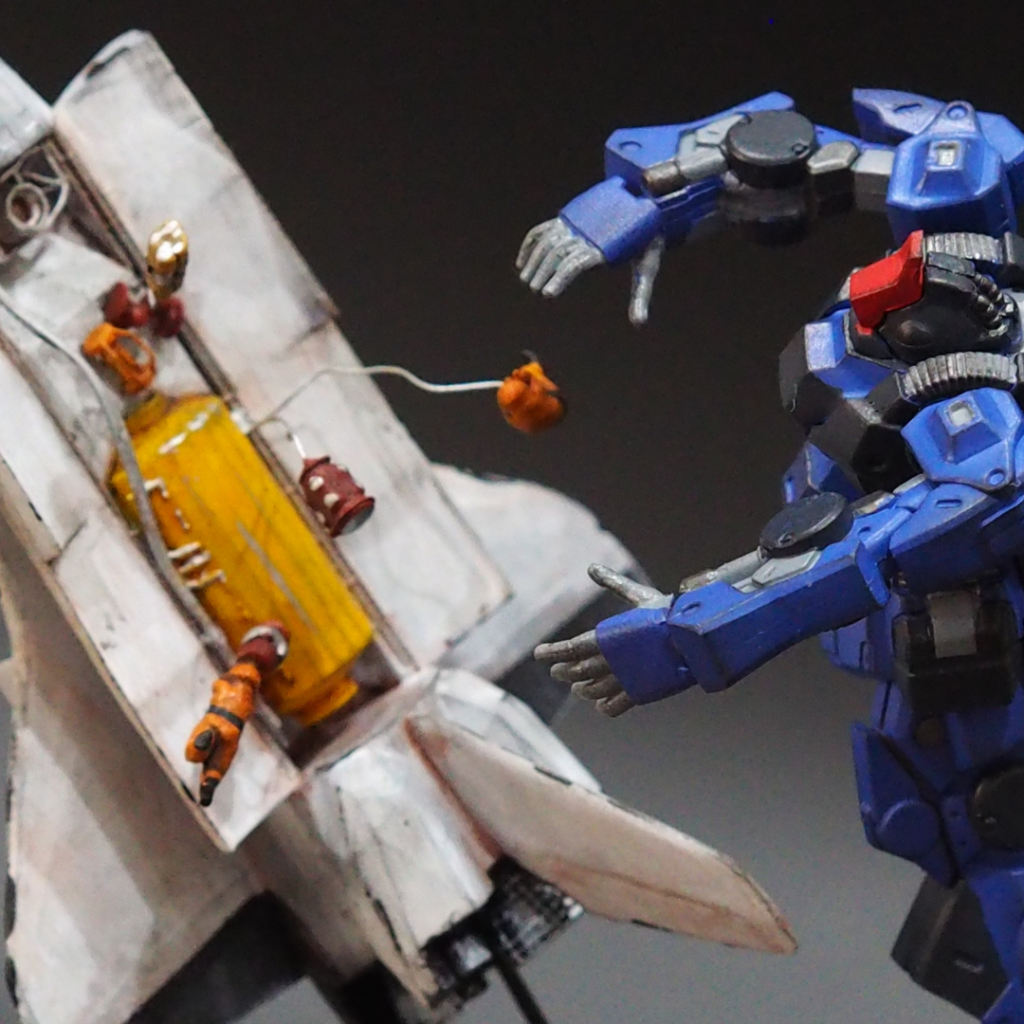 無重力でふわふわ漂うので、早めに回収を。