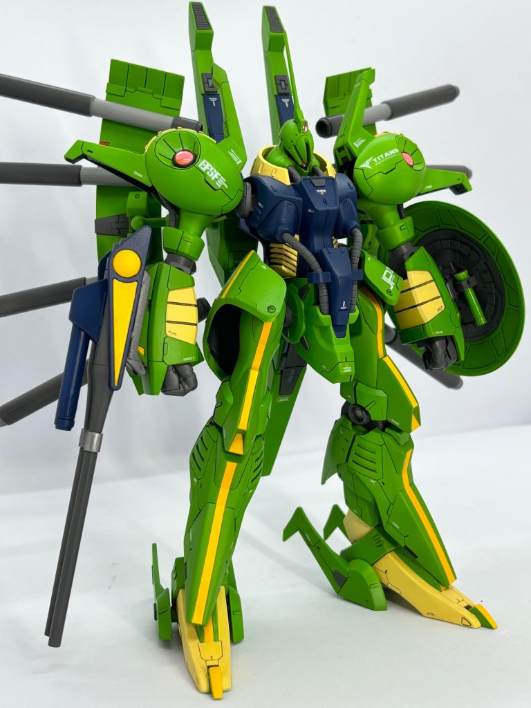 ディテールアップは彫るより、プラ材で足す工作を大目にアプローチしています。