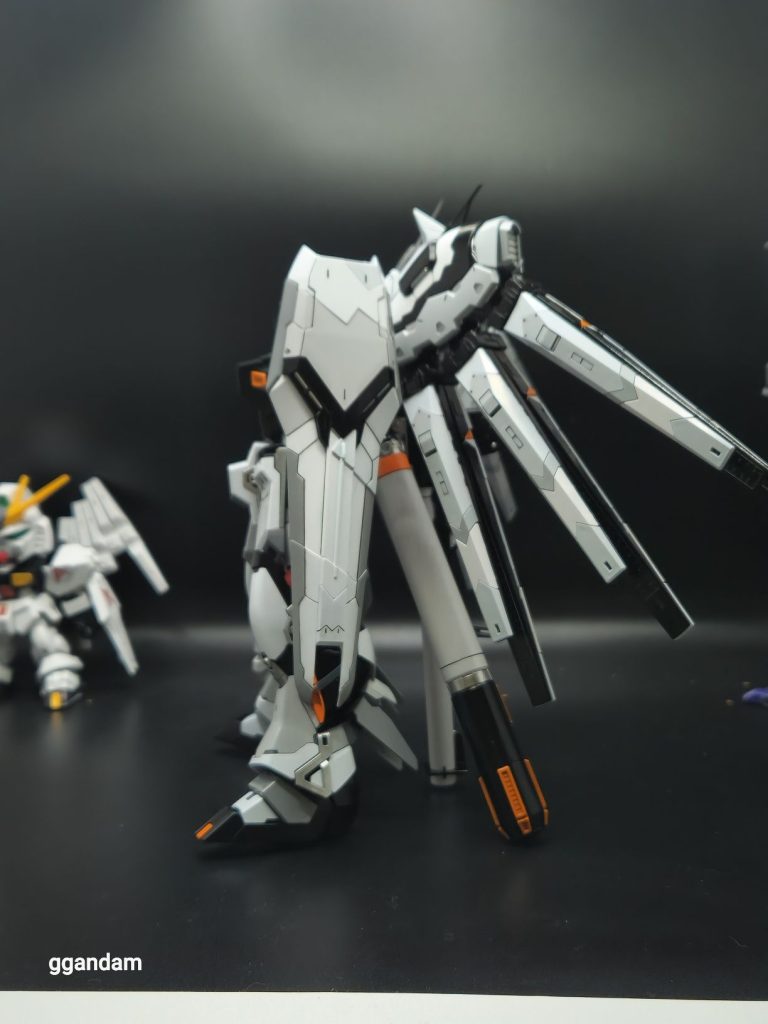 Hi-Nu–5枚目/制作者：aws100076