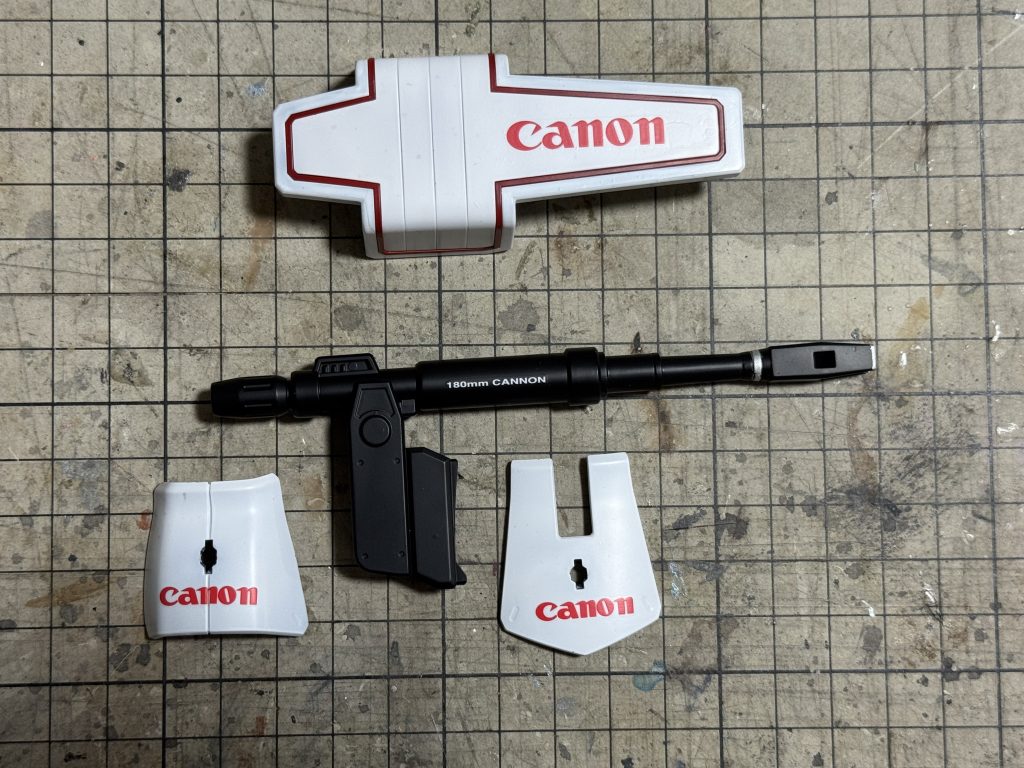 デカールはカーモデルのものを使用。周りにカーモデルモデラーが多いのでツテで譲っていただきました。　