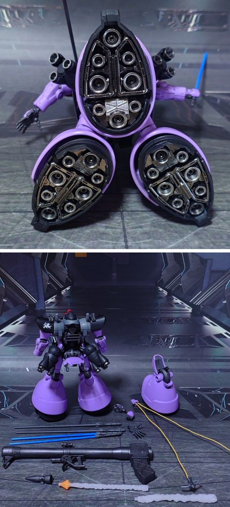 下からのアングルと、付属品一式。ヒートサーベルは2本装備、他から追加で2本用意し、使用時/非使用時で各2本としました。併せて、電磁ハーケンのリード線も1本追加して射程を伸ばしました。更に、30MMオプションセットを使用し、バズーカ発射エフェクトを作成してみました。