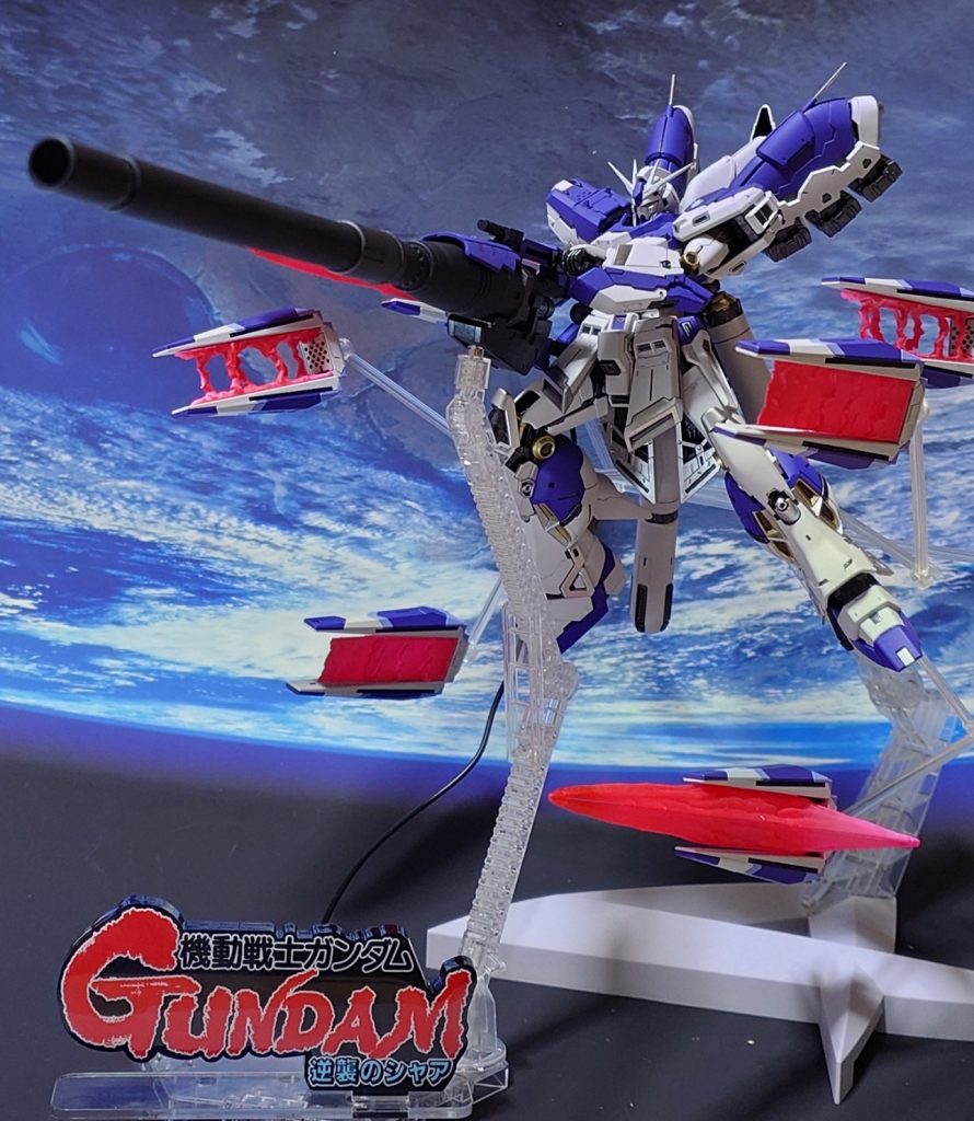RG 1/144 Hi-νガンダム専用ハイパー・メガ・バズーカ・ランチャー&ファンネルディスプレイセット–2枚目/制作者:黒井 響介