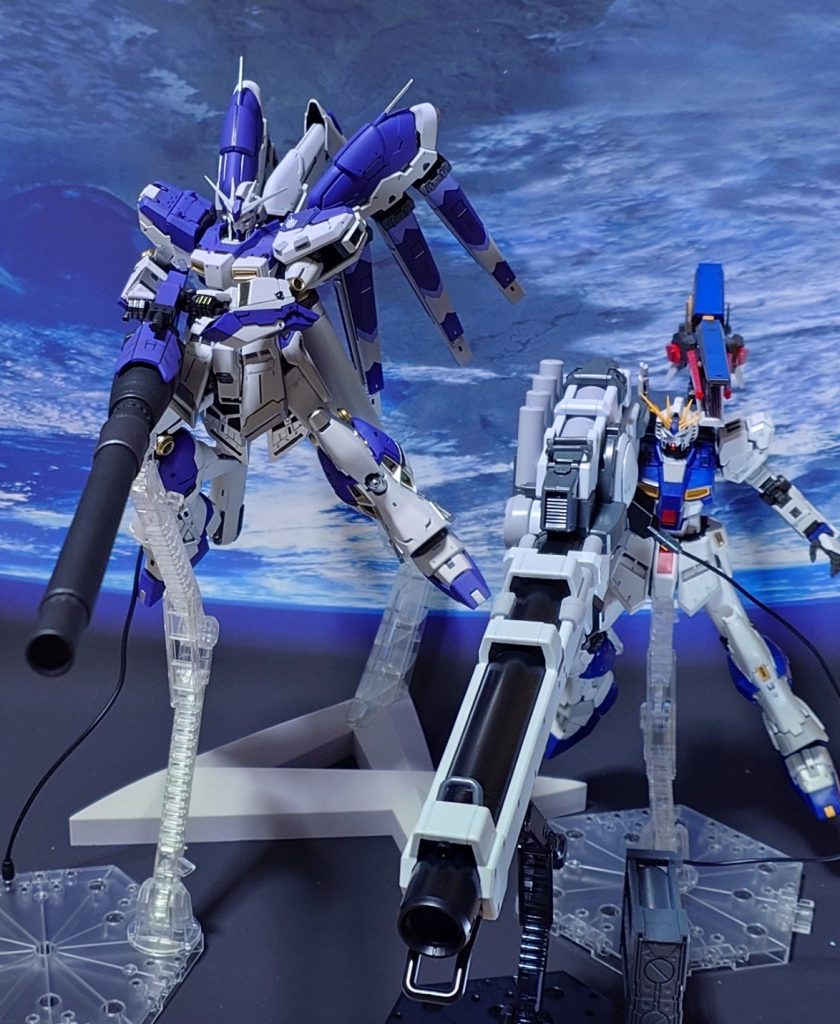 RG 1/144 Hi-νガンダム専用ハイパー・メガ・バズーカ・ランチャー&ファンネルディスプレイセット–4枚目/制作者:黒井 響介