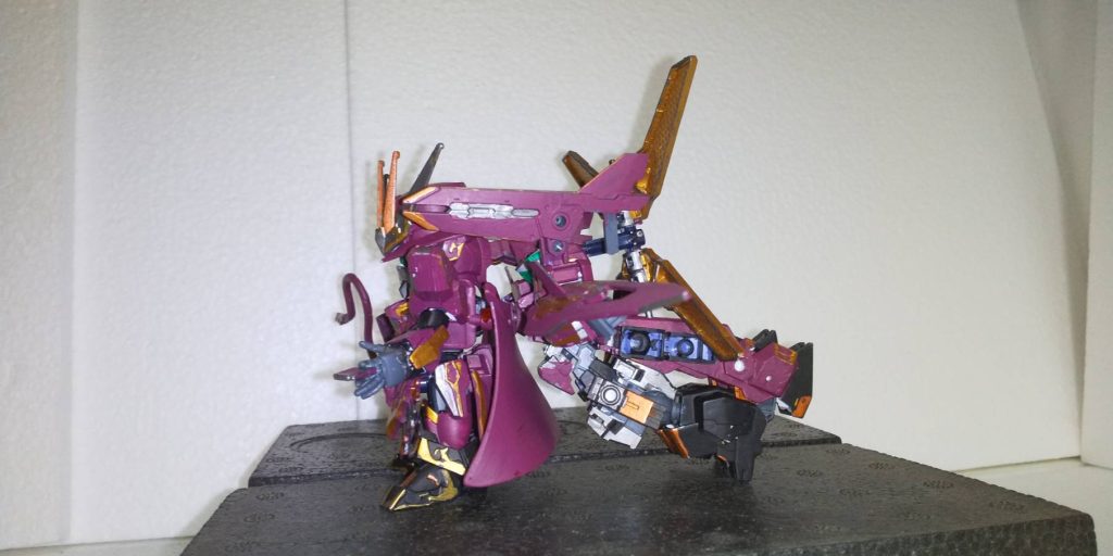 Gファルコンっぽさも出したかったけどまあ収まりの悪いw