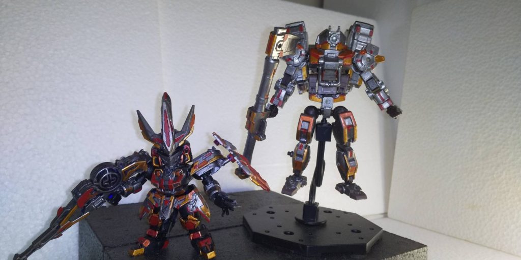 背面の３０MMが２足形態に、