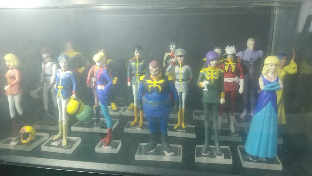 普段は埃対策としてケースに保存して飾っています。最後までご覧いただきありがとうございました。