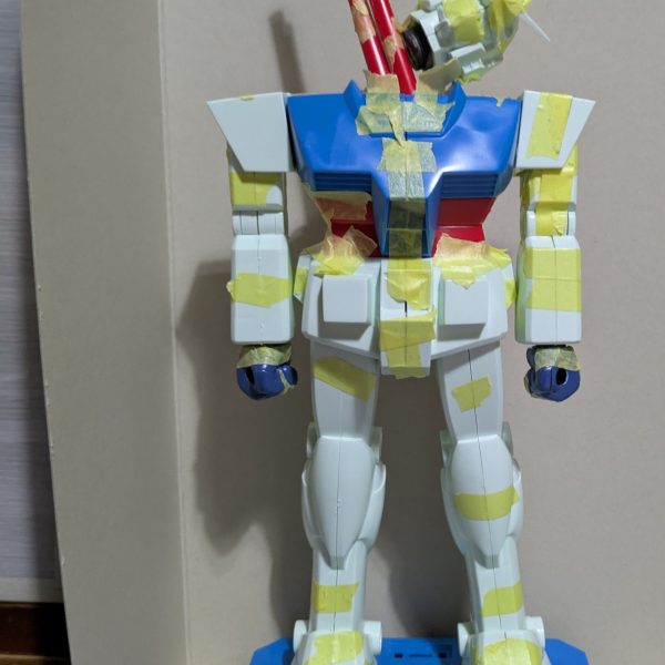 早めのクリスマスプレゼントでブックオフで買ってもらいました！結構むずくて1200円のサイサリスとゼフィランサス買っとけばよかったかなと後悔しつつも楽しんで作っていきます！ムギ球？？？とかつけるつもりなので気をつけていきます！（2枚目）