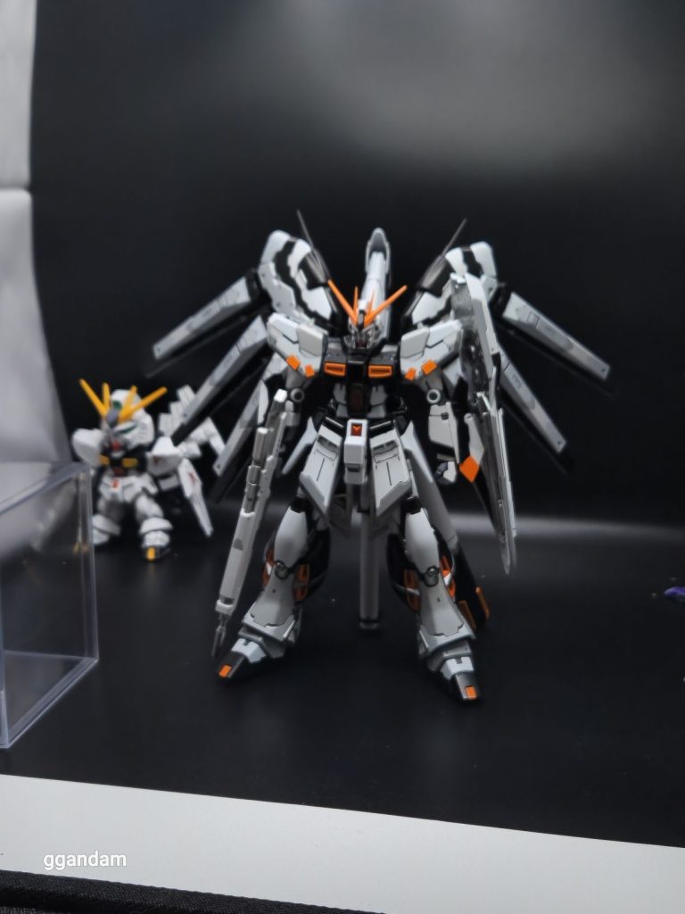 Hi-Nu–2枚目/制作者：aws100076