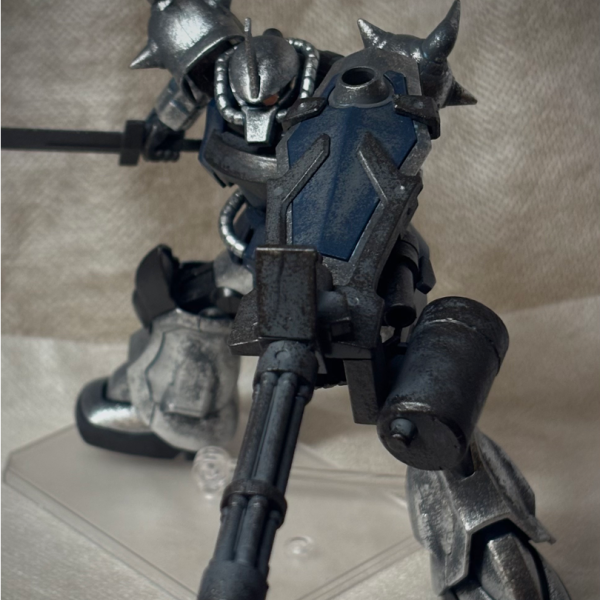 グフ・カスタム〜下地を透かしてサビサビ感。