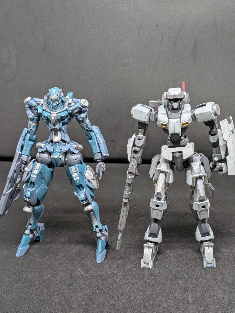 ケルビムとハウンドaL比較で並べてみましたm(_ _)m最新鋭の技術で製造された雰囲気がでて差別化ができましたm(_ _)m