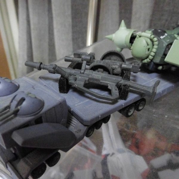 サムソントレーラー（ウエポンラック）