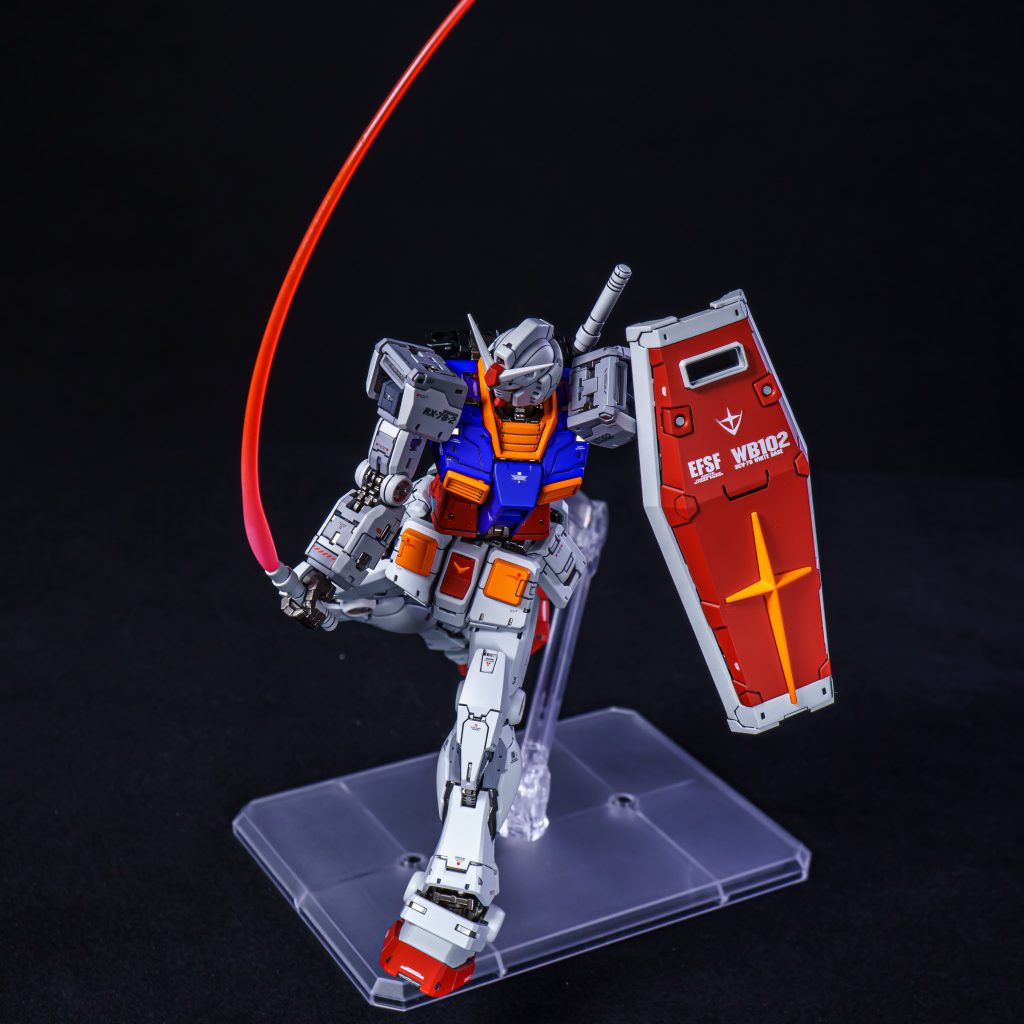 RG RX-78-2 ガンダム Ver2.0 +武器セット–6枚目/制作者:エヌヌ