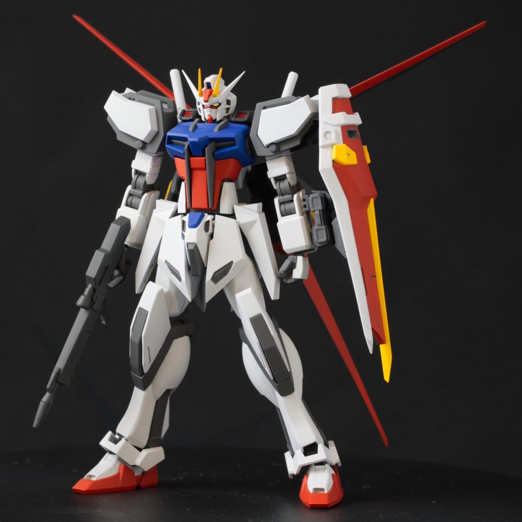 HGCE エールストライクガンダム–5枚目/制作者：作業する西川