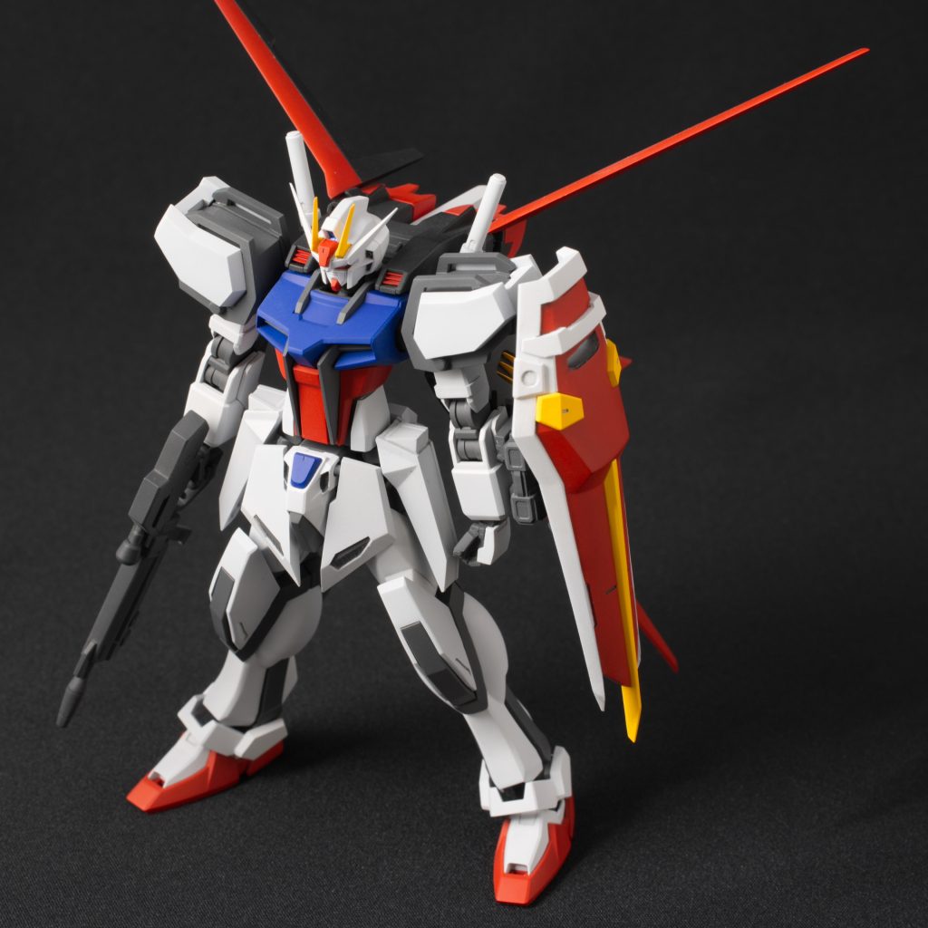 HGCE エールストライクガンダム–8枚目/制作者：作業する西川