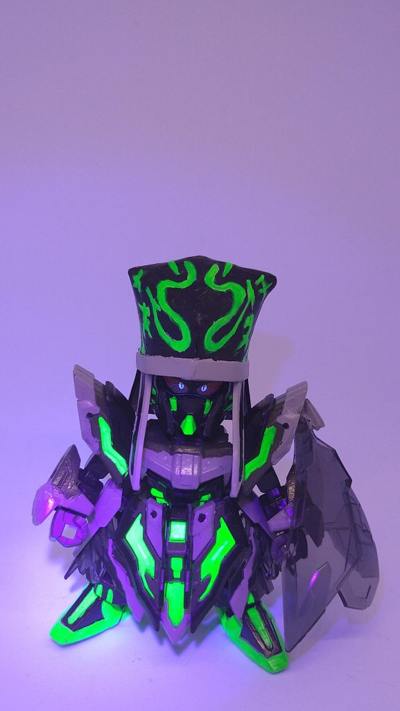 蛍光塗料光らせるのにはちょっと失敗。まーいいか。ちょっとここ最近詐欺に近いことに出くわしてメンタルやられてました。金銭的な被害こそなかったものの人を騙すとか、やっちゃダメだぞ!司馬懿ディスティニー!!