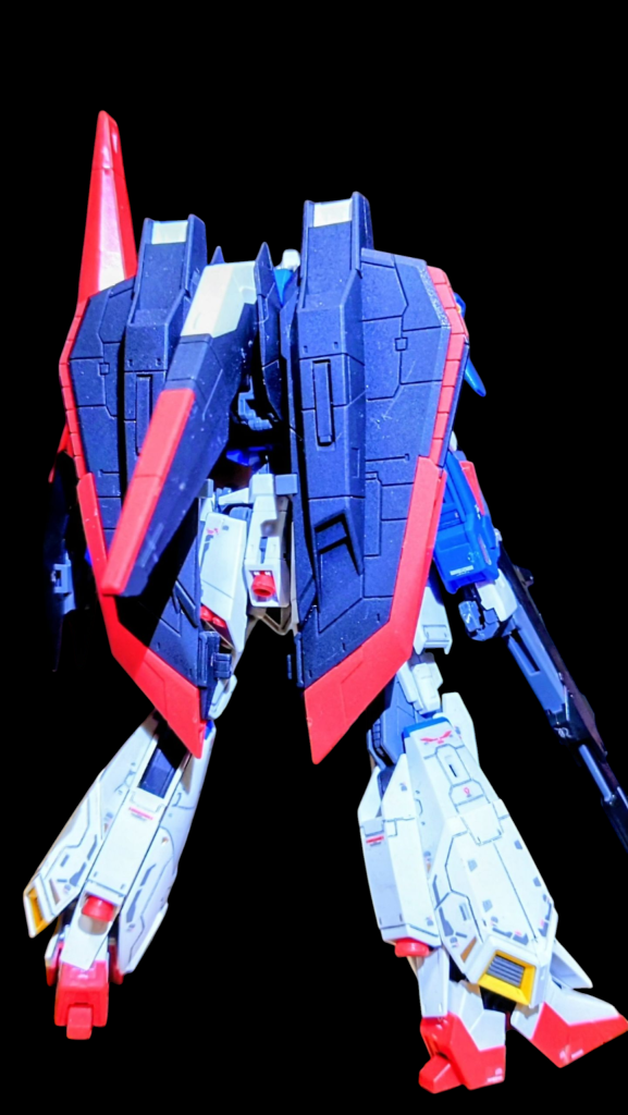 特にアピールはありません。ちょっと気になるのがなぜにバーニアが赤？オレ塗り忘れだったかもしれない💦💦💦