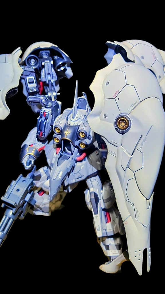 デカールはほとんどスケールモデル用でクシャトリヤ用とかではないです。クシャトリヤできたので、投稿していた他のＨＧやＥＧのをディテール追加の作業していきます。どれから始めるか悩み中です(⁠つ⁠≧⁠▽⁠≦⁠)⁠つ同時進行になりますので遅くなるのは確定です。