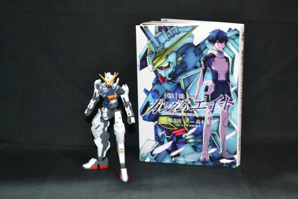 ナラティブガンダムみたいな素体と思いました。