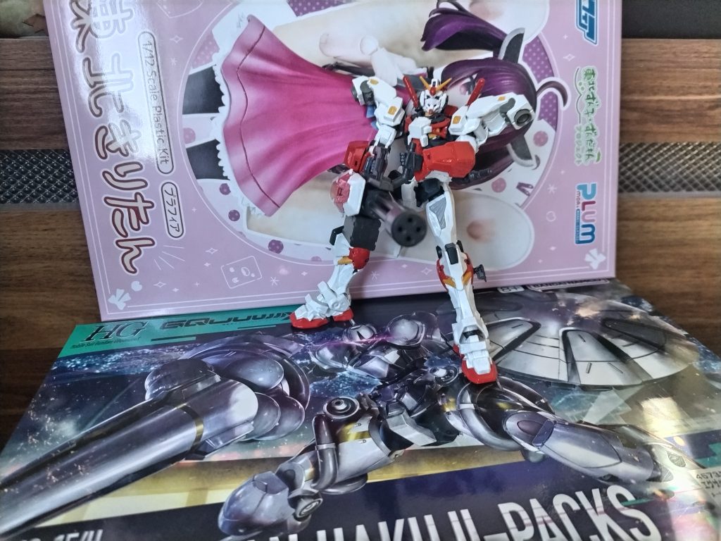 GQ版ガンダム4号機、ガンダム5号機–3枚目/制作者：ボンクラ工作員