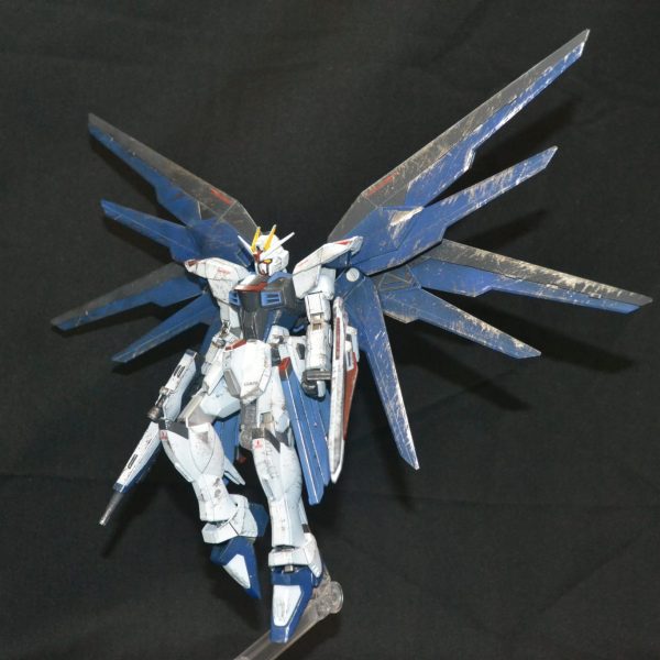 再び舞い降りる剣