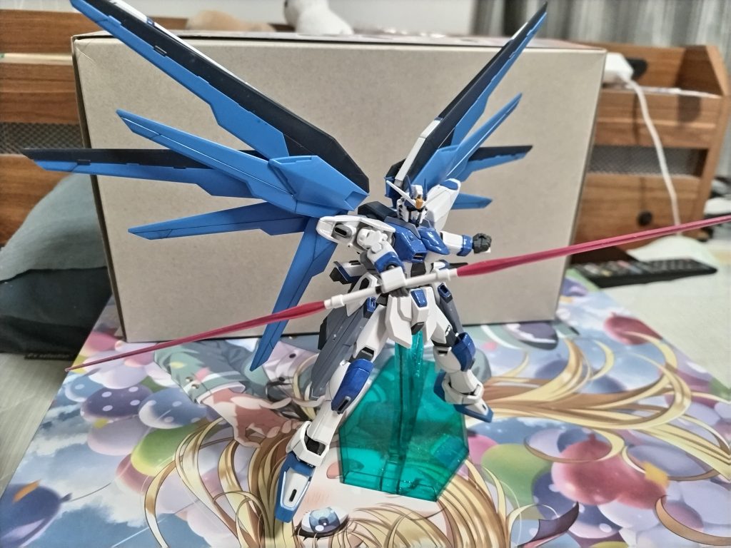 イザーク専用フリーダム–2枚目/制作者：ボンクラ工作員