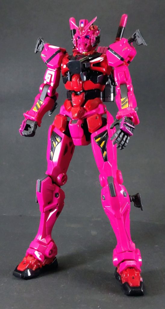 HG 赤いガンダム–2枚目/制作者：三代目和菓子屋