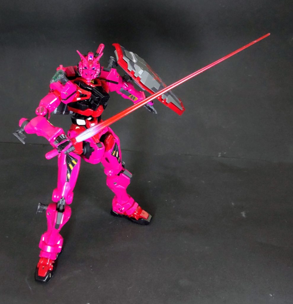 HG 赤いガンダム–4枚目/制作者：三代目和菓子屋