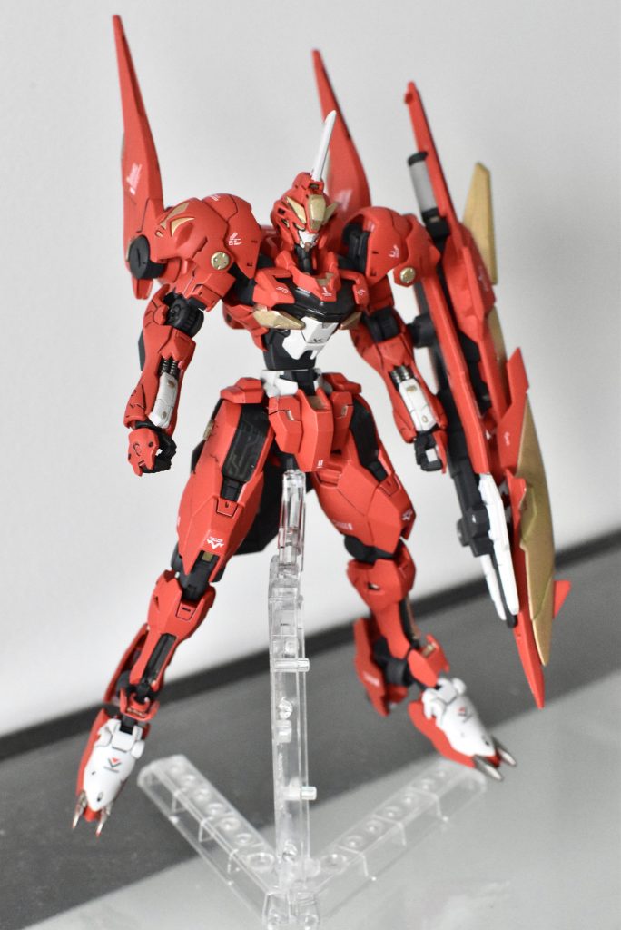 背面のバインダーを跳ね上げたモード