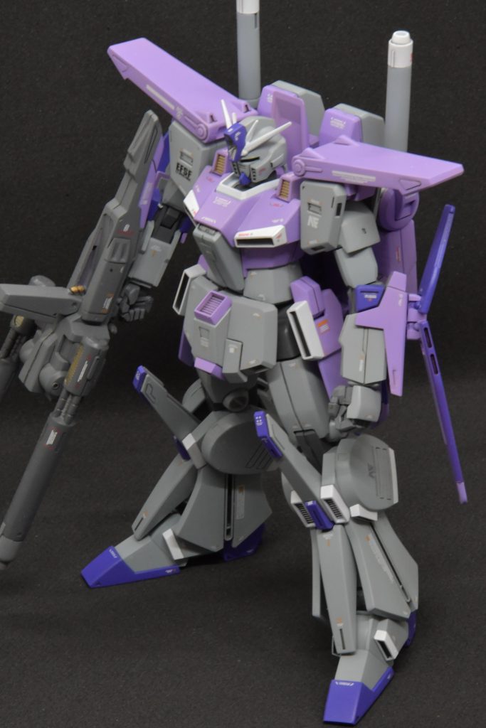 左前から少し俯瞰。