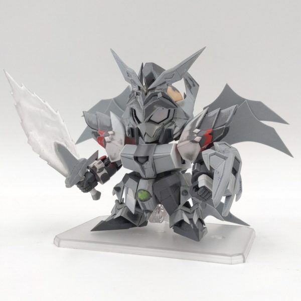 騎士エピオンをスクラッチで作ってます