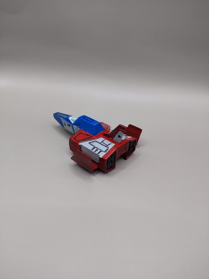 画像にはありませんが、裏面の未塗装部分を見るとリアルタイプガンダムの物です(トホホ)