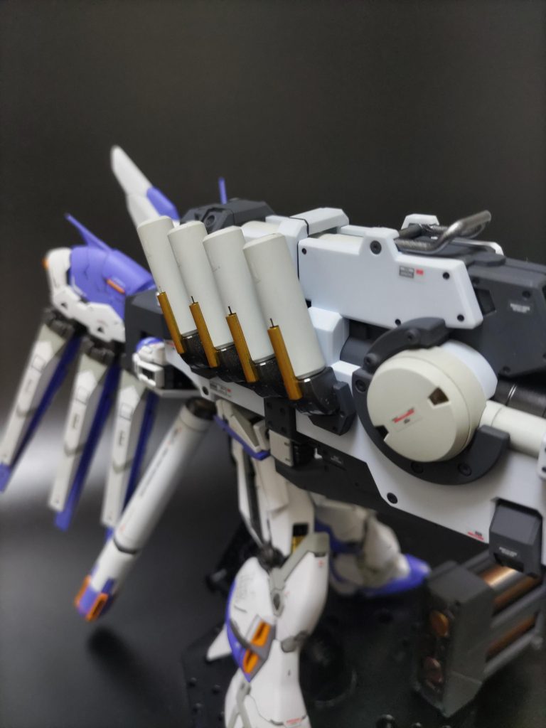 デカールは付属のシールです。