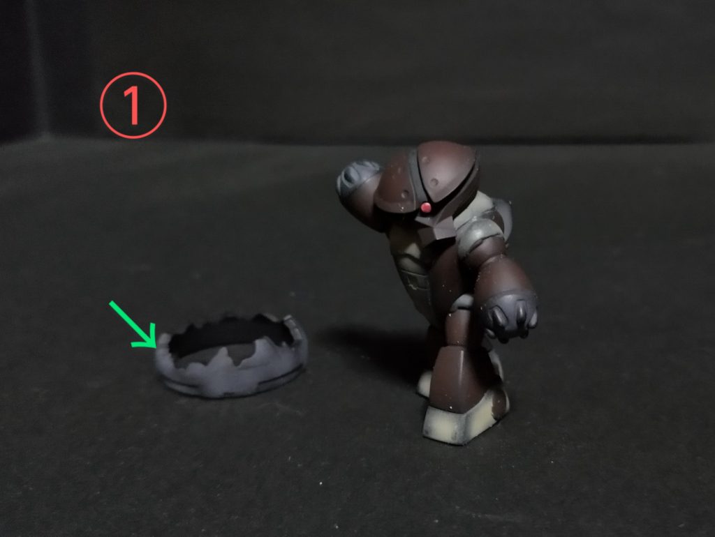 本当はこの状態で完成の予定でしたが、緑の矢印の破壊されたトーチカが付いてたので簡単なジオラマを作ってみました。