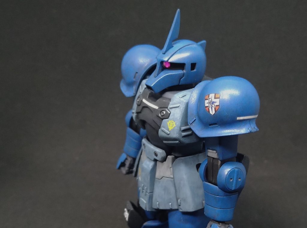 ランバ・ラル専用機を示すパーソナルマークは、ガンダムデカールから