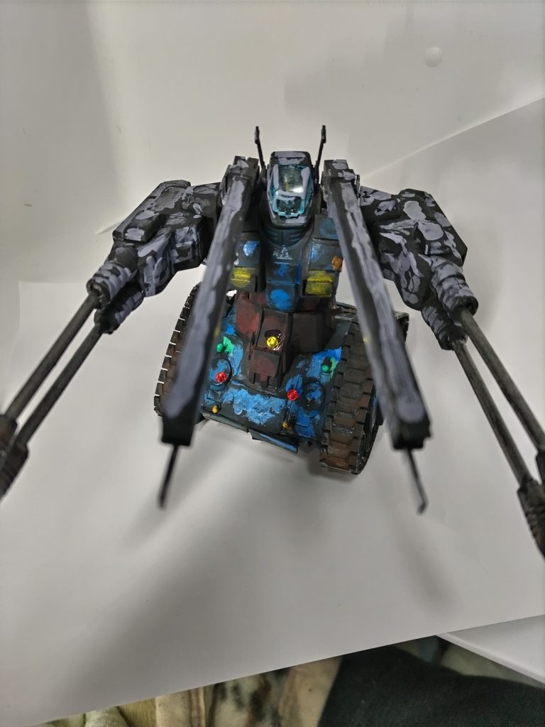 低い重心の安定したプラットフォームから繰り出される155mm徹甲弾は、弾道も安定し、ザクを簡単に撃破していった。マチルダ隊からこの戦果報告を受けた連邦軍首脳部は、ガンタンク改修型を量産してオデッサ作戦に用い得ることさえ検討したが間に合わなかった。なお、連邦軍首脳部は冷静であったため、宇宙ではガンタンクが通用しないことは理解し、ホワイトベース隊のガンタンク改修型もガンキャノンに交代させた。