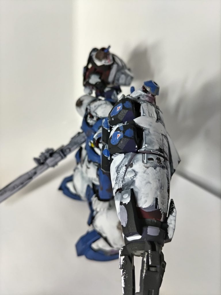 ジオン残党のドム–5枚目/制作者：うみ