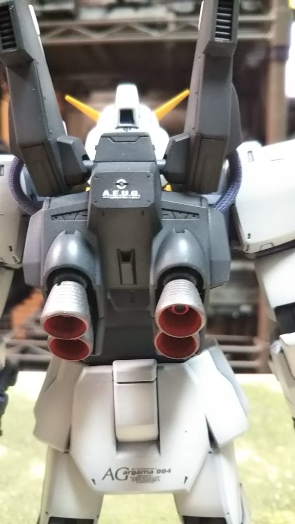 背中のバックパックとお尻💦