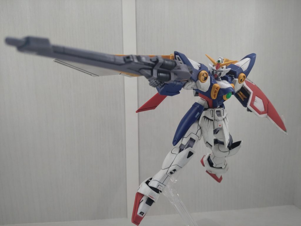 箱横イメージポーズ