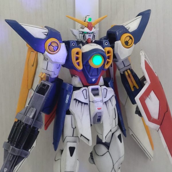 XXXG‐01W ウイングガンダム