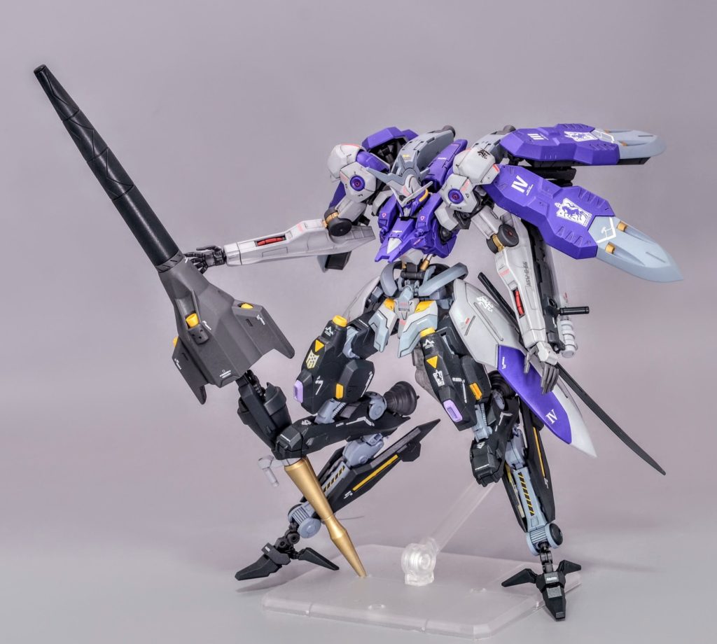 主兵装のランスと