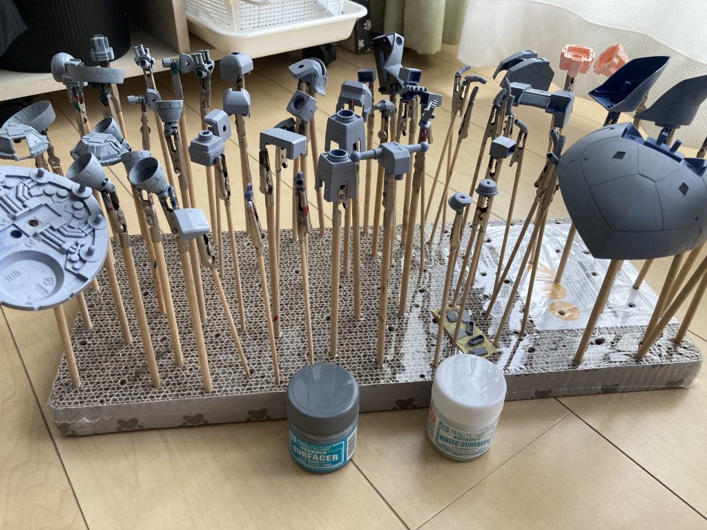 筆塗りサーフェイサー