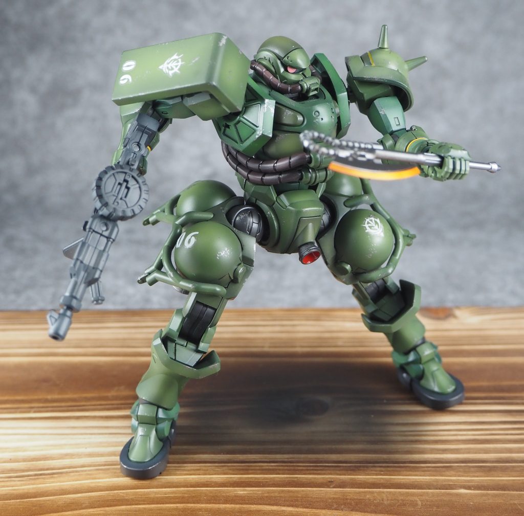 全体的に造形が複雑になり、色分けも細かくなっていますね。