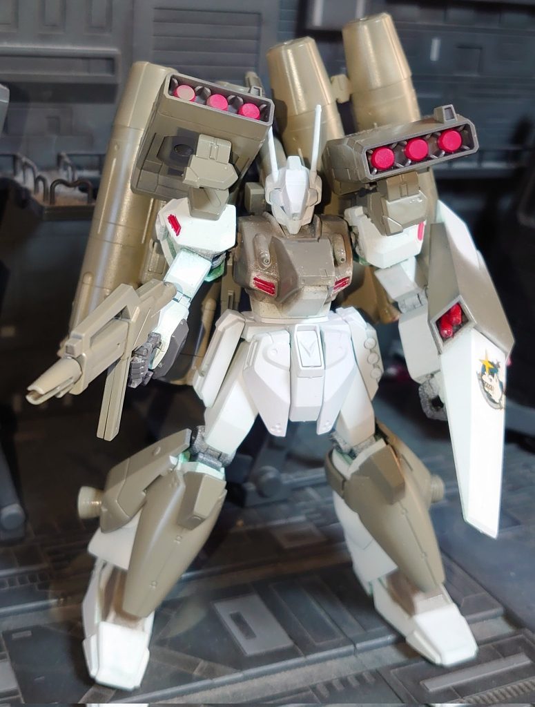 ホワイトディンゴ用に特務MSを配備