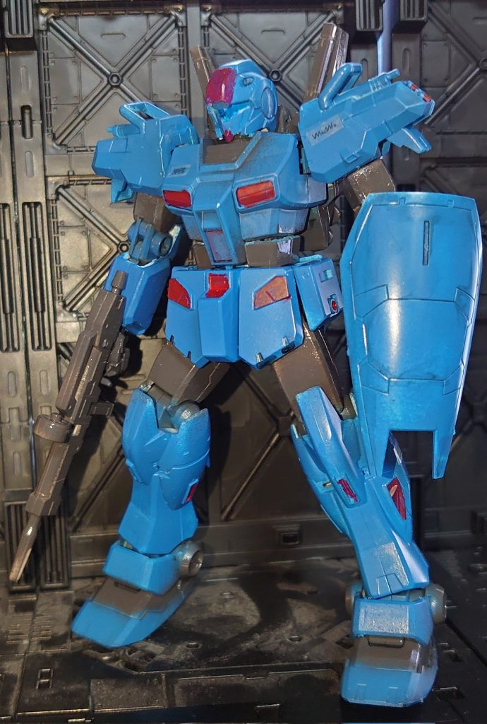 ひざ下にあったバーを肩に移設ダイソースプレー２００円の青試してみたんだけどこれトロールじゃ落ちなくてエアブラシで吹いて困ったことに・・・他の金色のスプレーは落ちるけど青は成分が違うのか落ちなかった・・次回から気をつけよう（吹いたエアブラシが2000円台の安いので良かった）