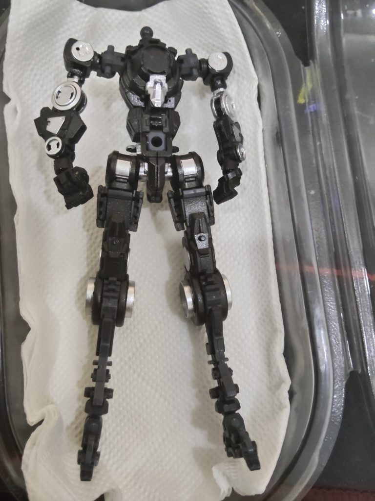 ダーククアンタ–2枚目/制作者：MOHOMAK