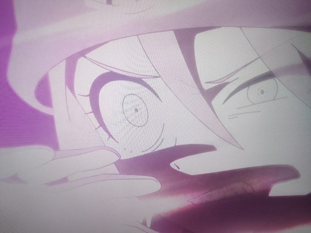 ドギャーーーン！！！マチュ「 ！！わっ！デカッ！！　、やっぱ…まずかった！！」「受け切れない！！！ 」グォオオオッ！！ハロ『！！ガンダムは伊達じゃない！』